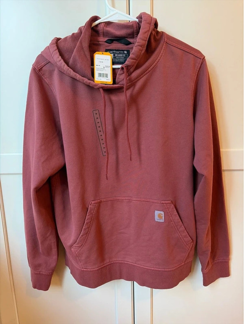 Carhartt medium women’s relaxed fit hoodie red